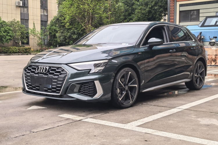 2021 Audi A3 Sportback 35 TFSI S line