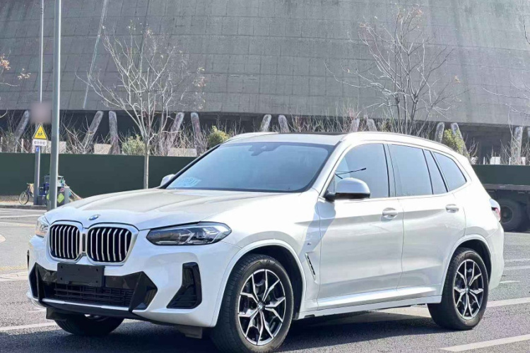 2022 BMW X3 xDrive25i M Sport