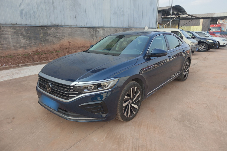 Volkswagen Passat 2023 Facelift 380TSI Flagship Edition