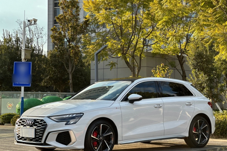 Audi A3 2022 Sportback 35 TFSI S line Style
