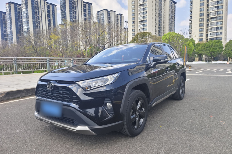 Toyota RAV4 2022 2.0L CVT AWD Style