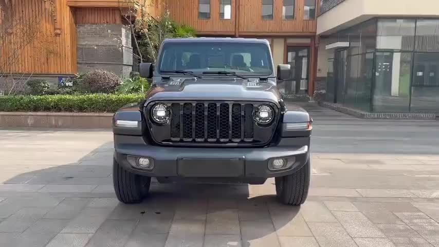 2023 Jeep Gladiator 3.6L Overland