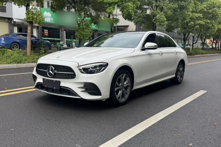 2023 Mercedes-Benz E 300 L Sport Fashion