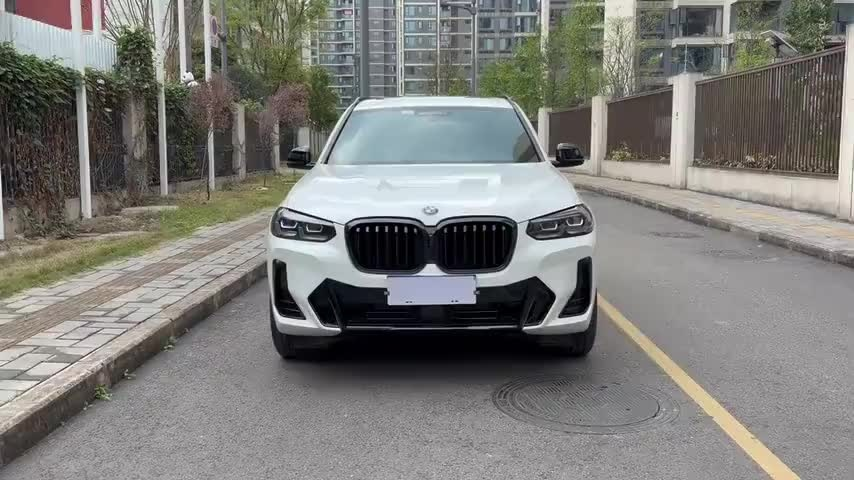 2023 BMW X3 xDrive30i Exclusive M Shadowline