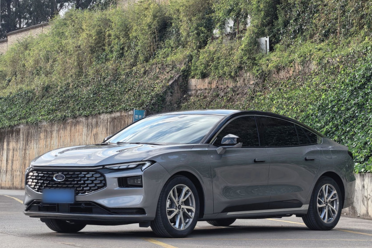 2023 Ford Mondeo EcoBoost 245 Luxury