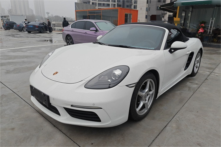 2022 Porsche 718 Boxster
