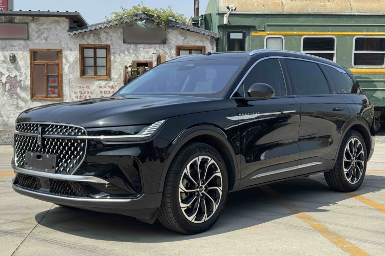 2023 Lincoln Nautilus 2.0T AWD Premium Reserve